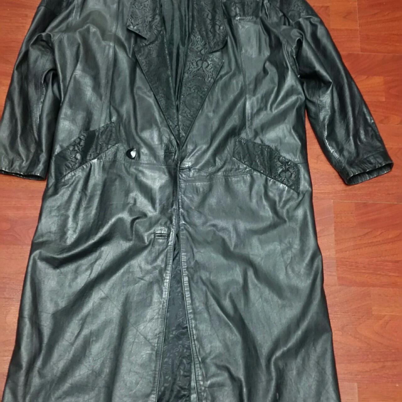 g iii leather jacket