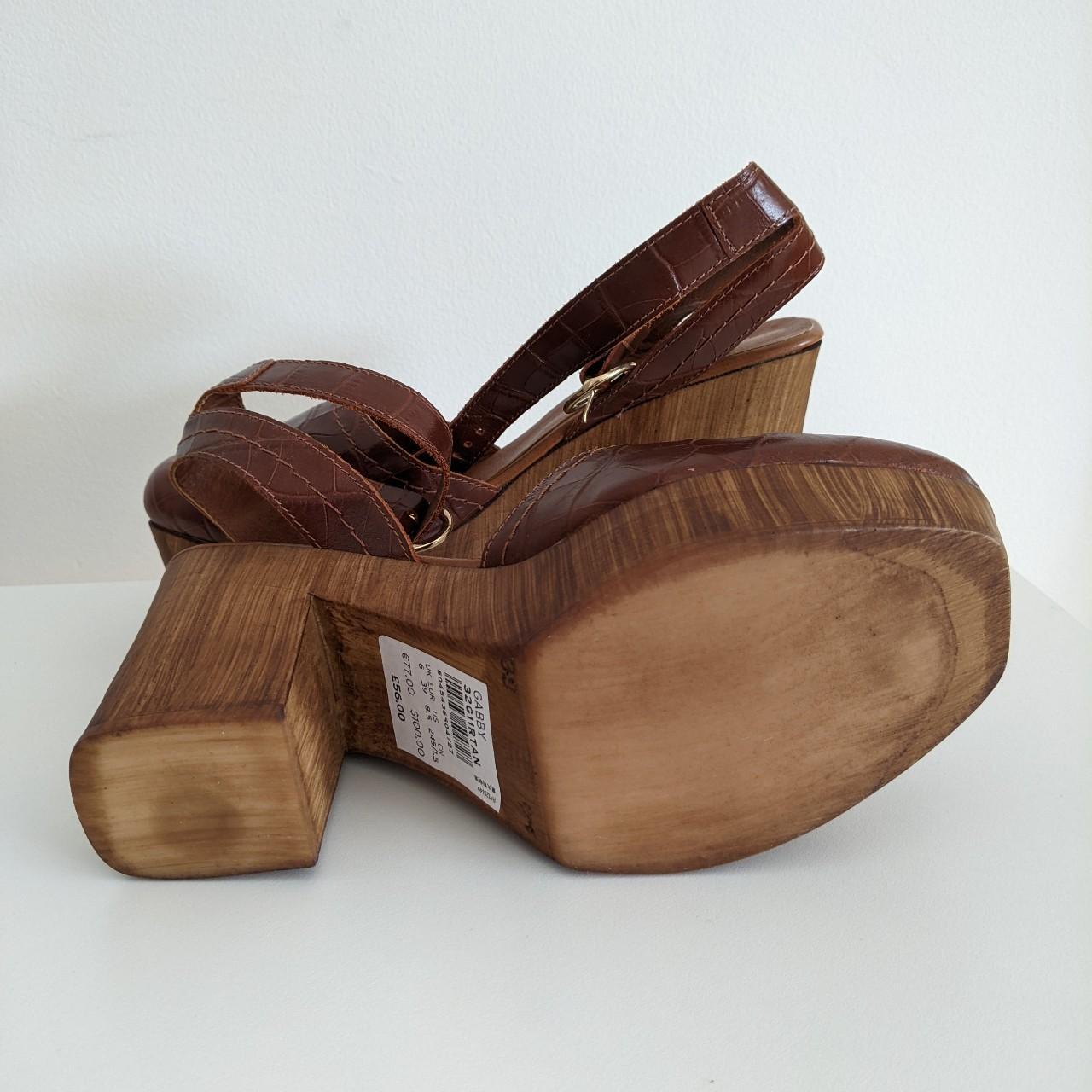 block heel clogs