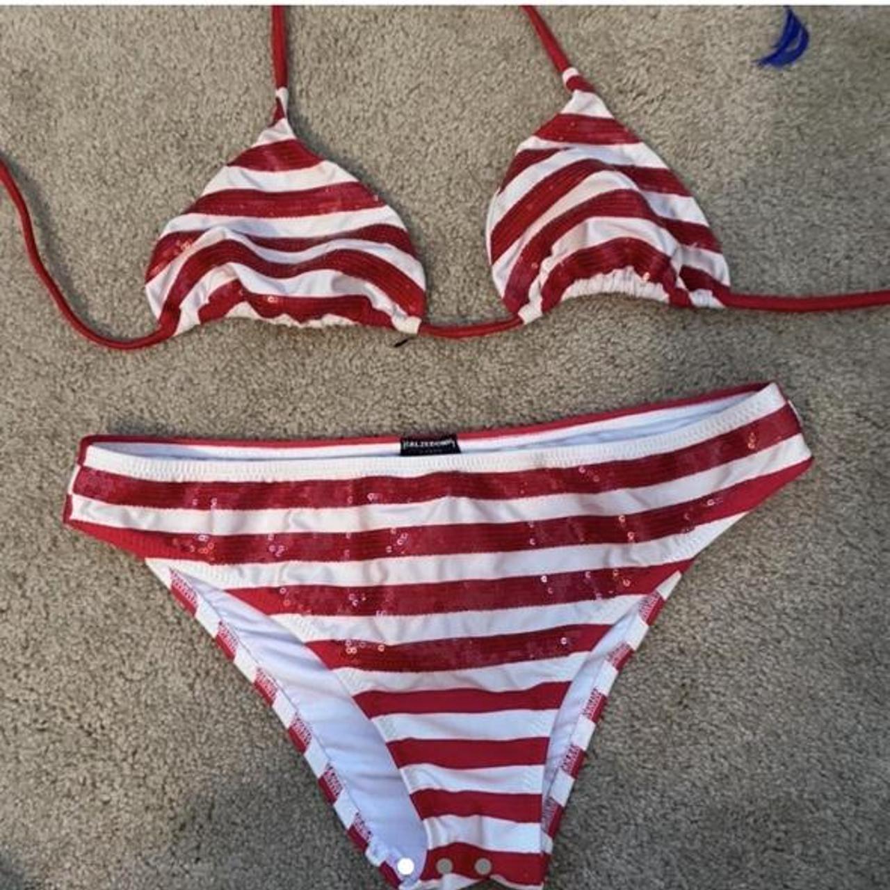 Calzedonia Women's Red and White Bikinisandtankinisets Depop