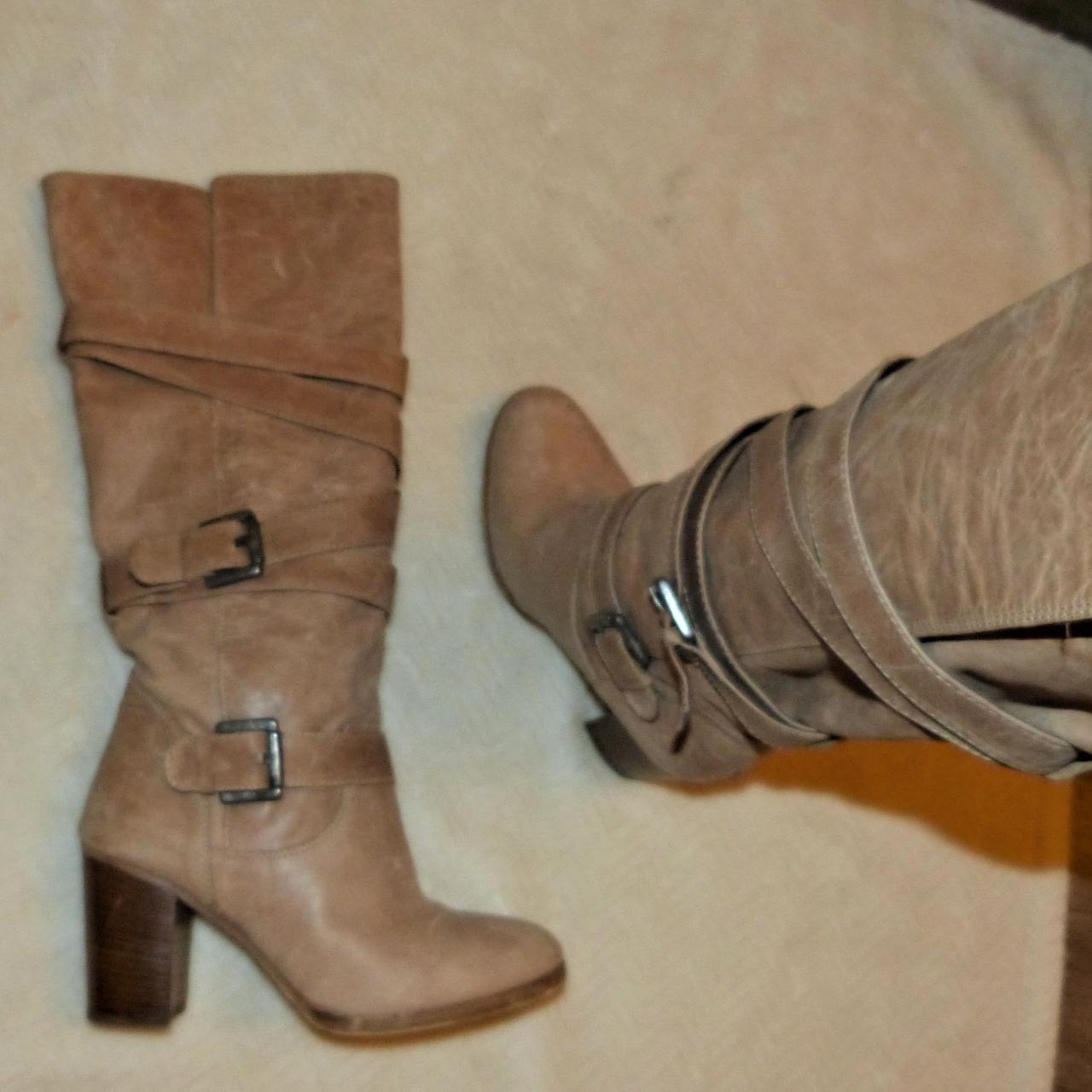 Women's Tan and Brown Boots (2)
