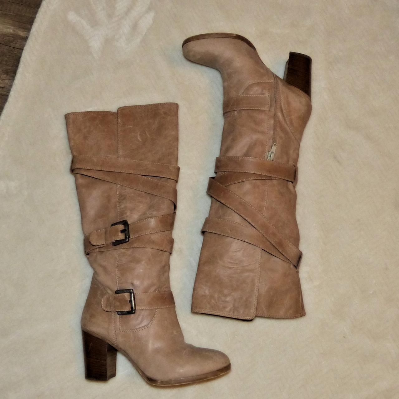 Women's Tan and Brown Boots (4)
