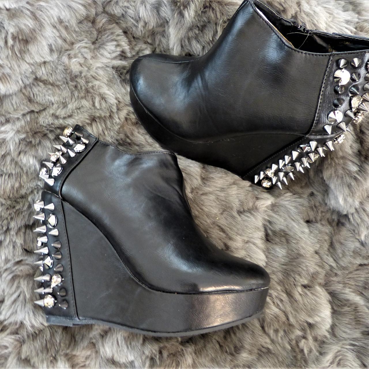 platform shoes with spikes