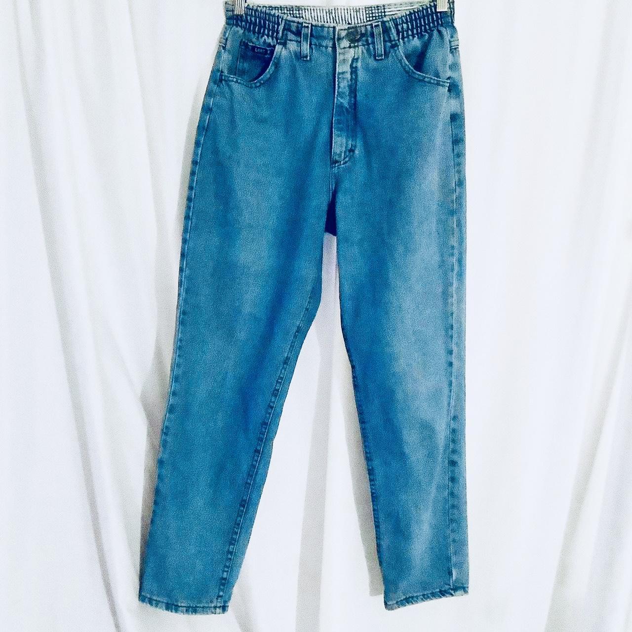 Lee high waisted jeans with elastic on waistband in... - Depop