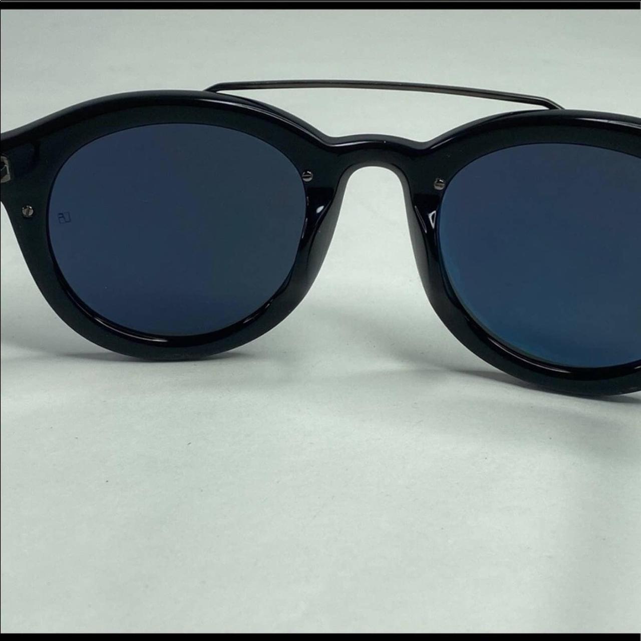 Product Image 4 - Linda farrow black frame sunglasses
Has