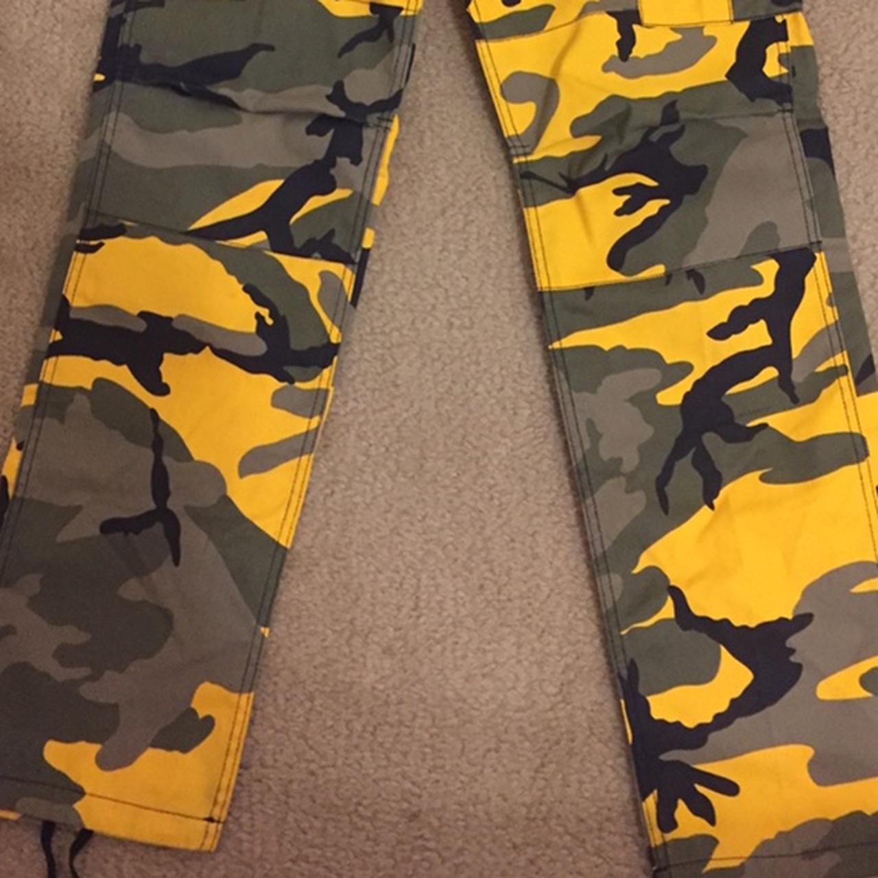 Plus Size Belted Yellow Camouflage Cargo Jogger Pants  SohoGirlcom