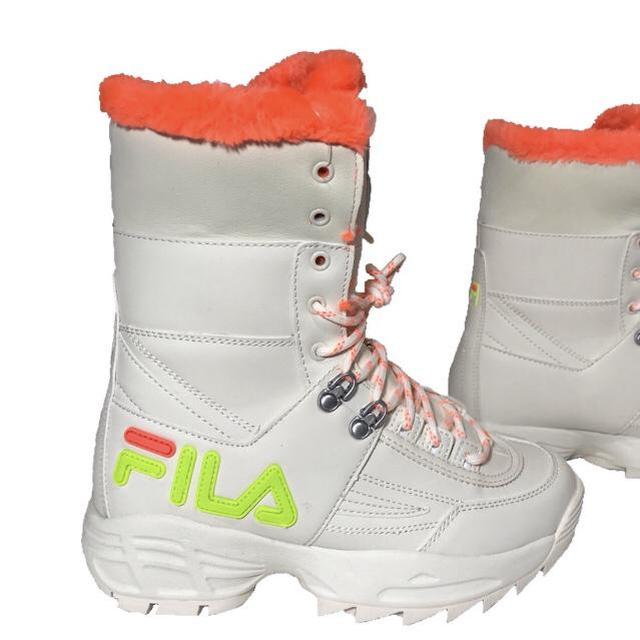 Fila furry store boots