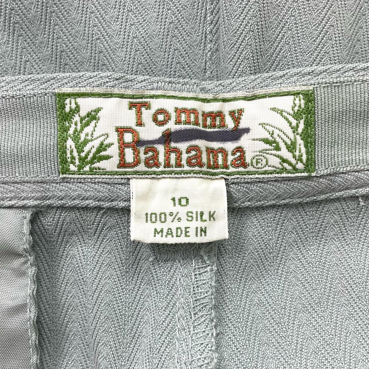 Description: Tommy Bahama mint green 100% silk... - Depop