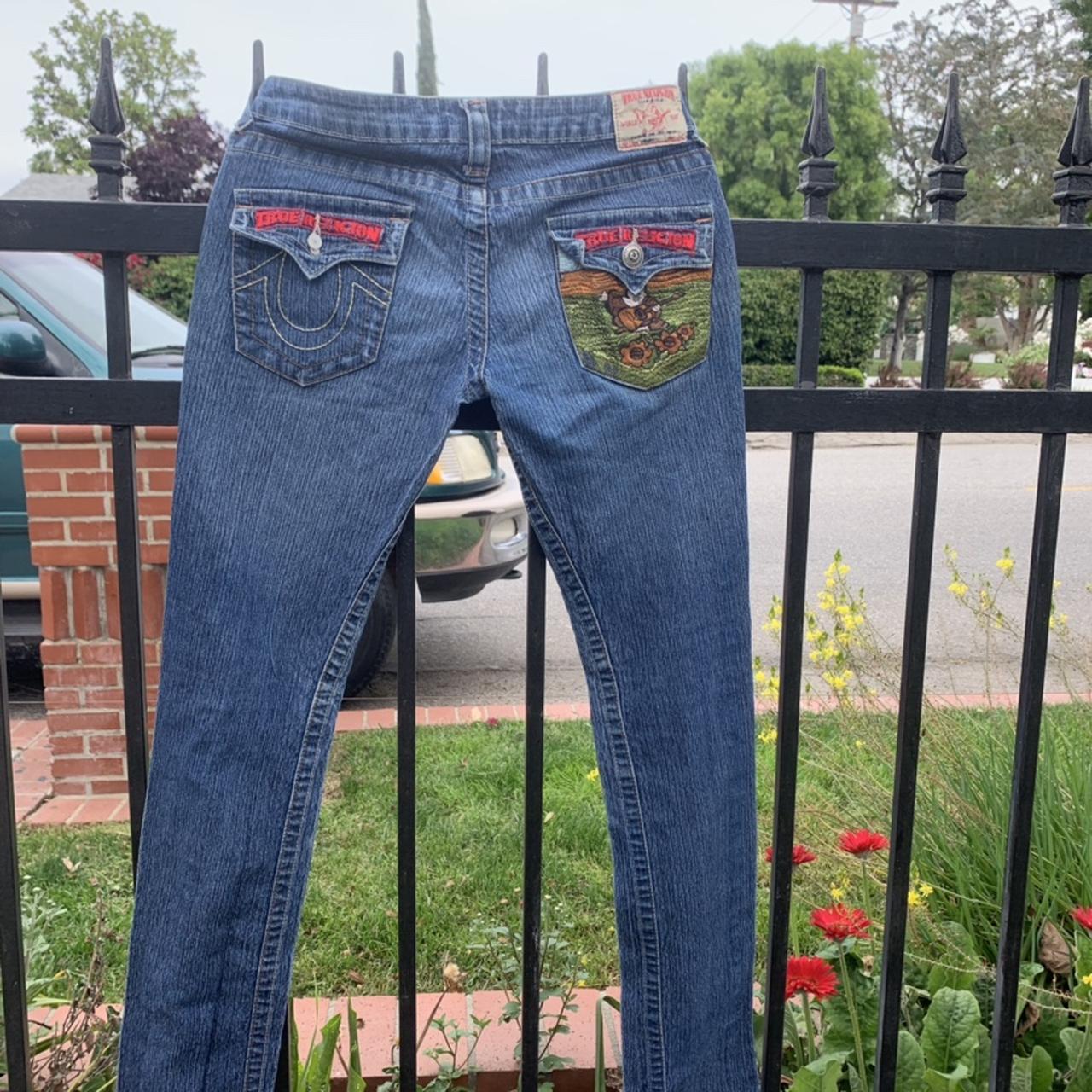 True religion best sale jeans back pocket