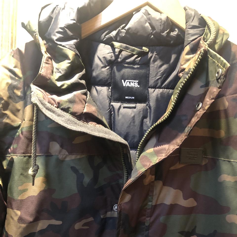 Vans camouflage deals jacket