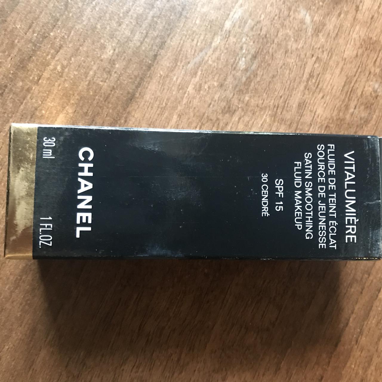 Chanel foundation vitalumiere cendre shell 30 brand - Depop