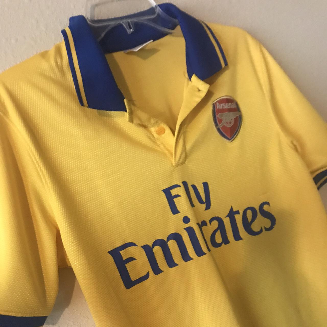 XL fly Emirates soccer jersey , fits a little tight - Depop