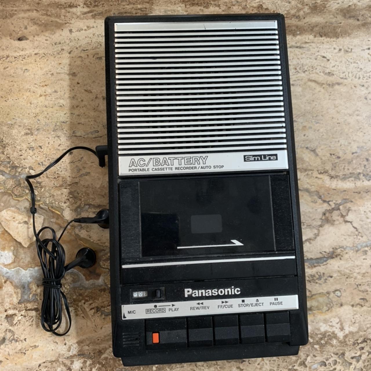 Panasonic Portable Cassette Player DOES NOT WORK... Depop