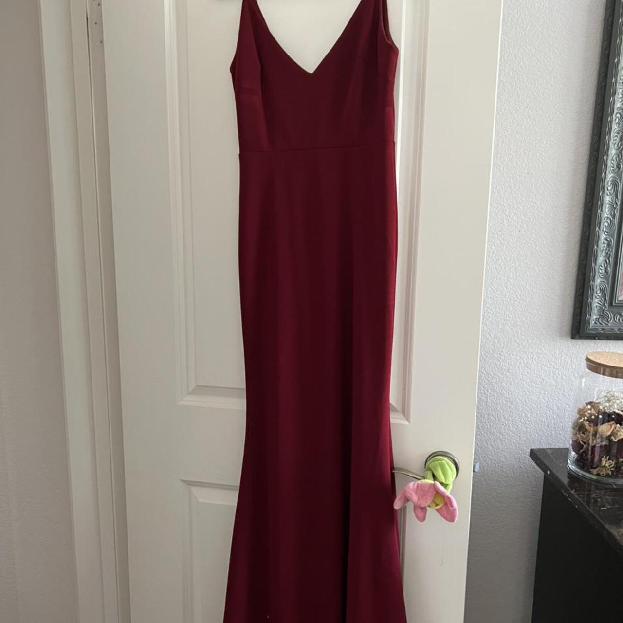 Lulus prom dress, so flattering and thick, holds... - Depop