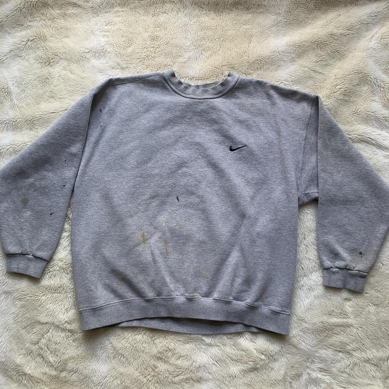 nike light grey crewneck