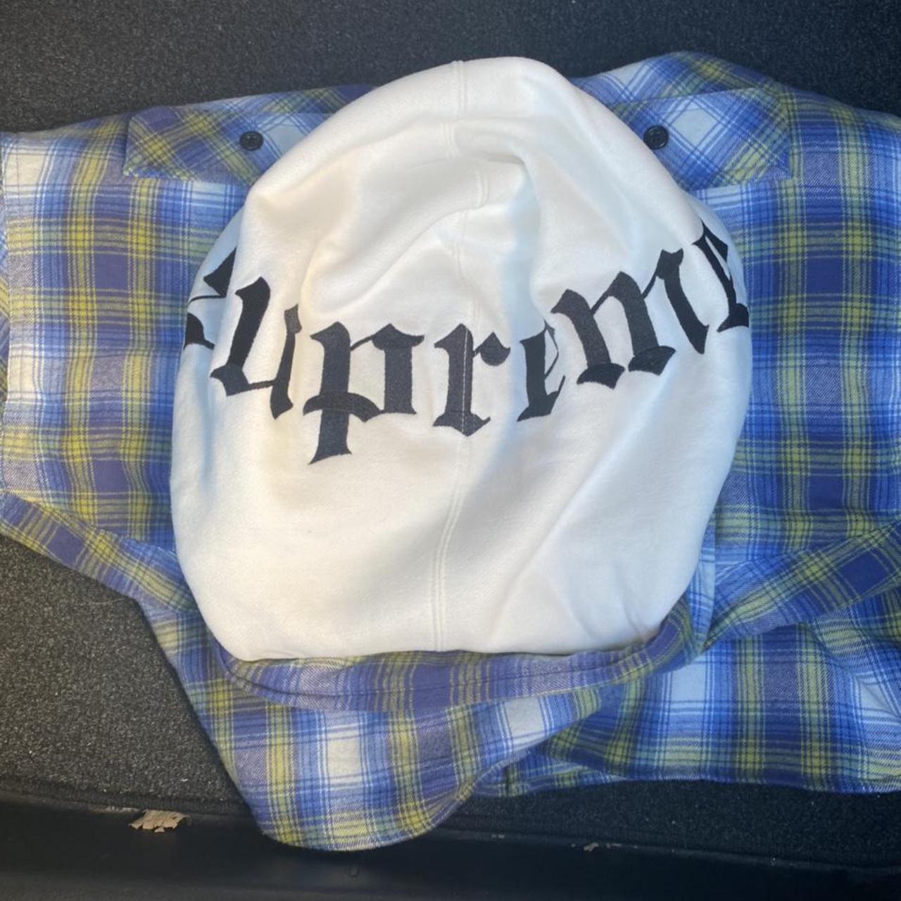 人気SALE豊富な Supreme - Supreme Hooded Flannel Zip Up Shirt Mサイズの通販 by PUG  NY｜シュプリームならラクマ