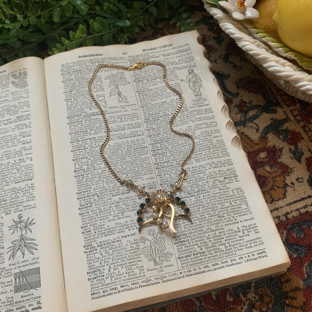 Product Image 1 - Vintage Angelcore Necklace 👼🏻✨☁️

Gorgeous elegant