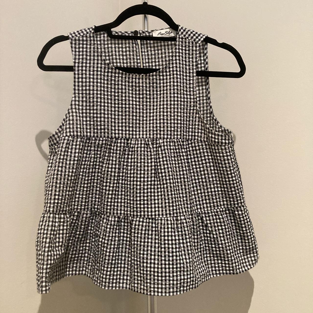 BLACK AND WHITE SLEEVELESS GINGHAM TOP SIZE 10 20$... - Depop