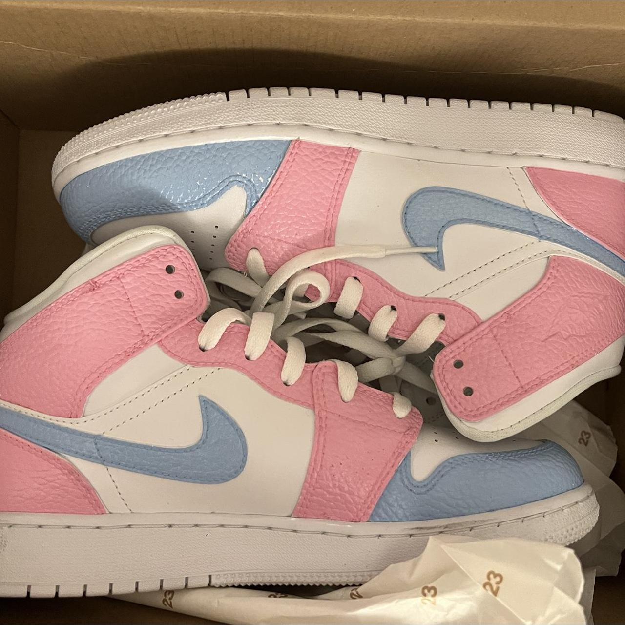 womens pink and blue jordans
