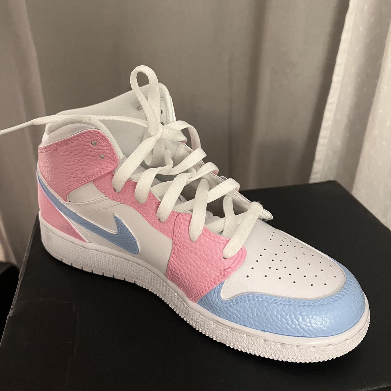 womens pink and blue jordans