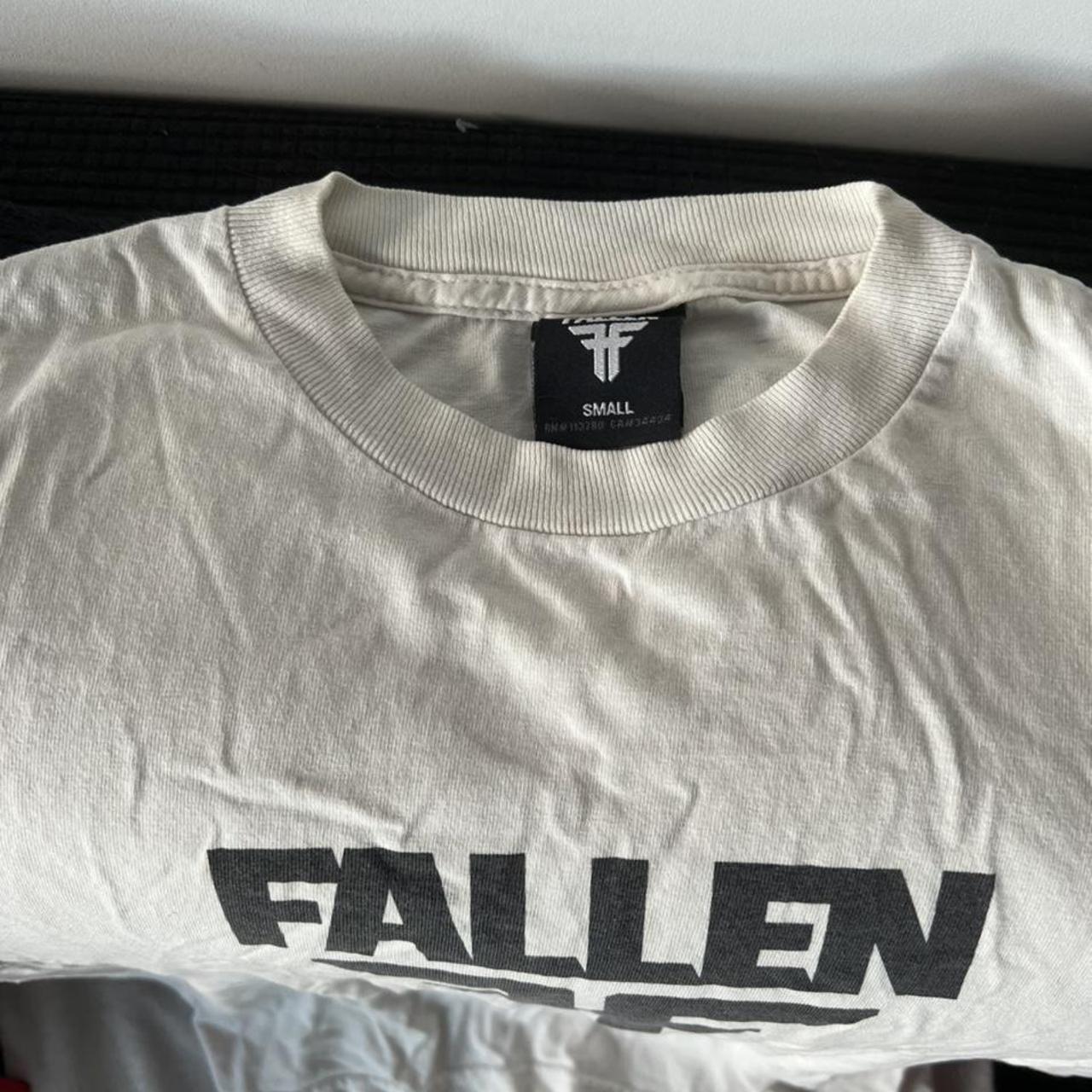 Product Image 2 - Classic fallen t shirt size