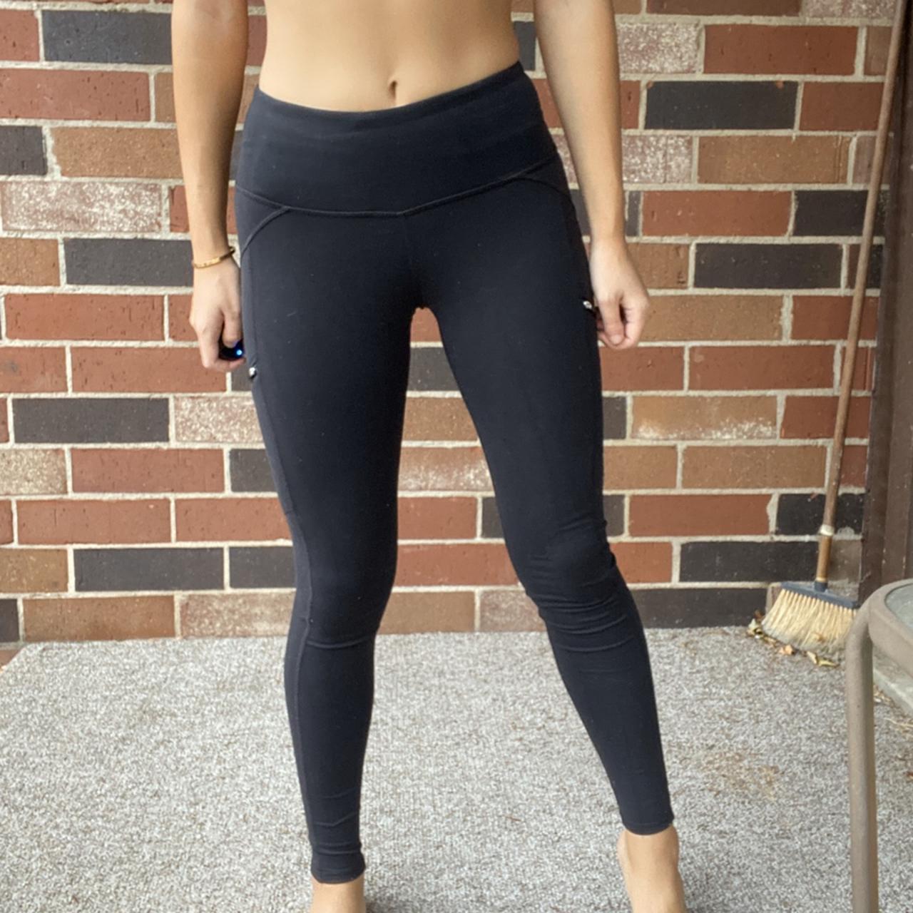 Athleta Drifter Tight Black leggings (964031) with... - Depop