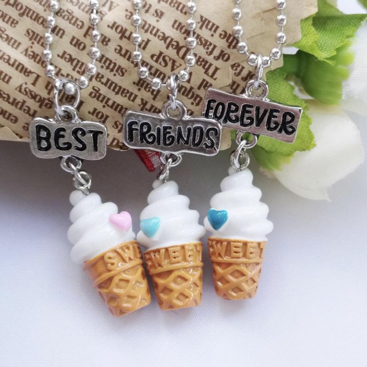 Salt and Pepper Best Friend Necklaces BFF Necklaces Polymer Clay Bff Charms Best  Friend Gifts Kawaii Set of Two Bff Gift Ideas - Etsy