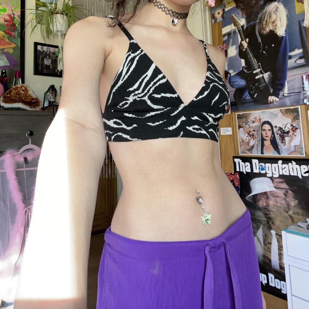 Urban Outfitters bralette crop top🕺 really great and - Depop