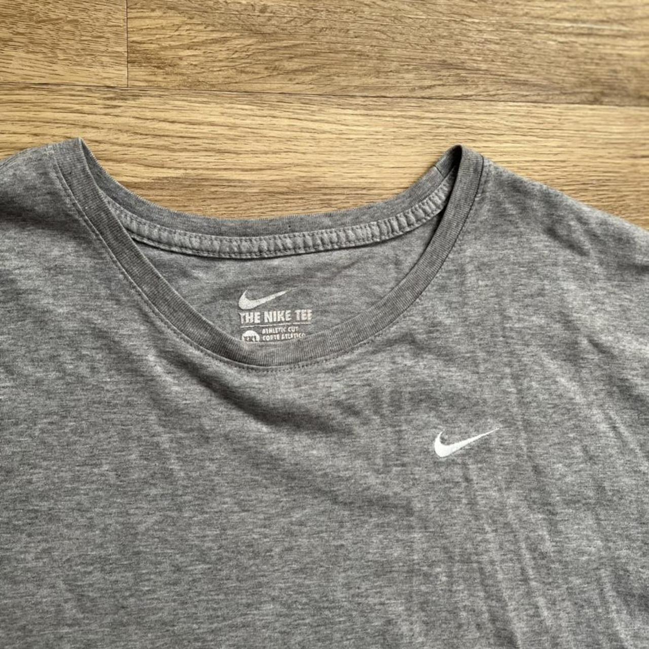 Retro Grey Nike Swoosh Logo T-Shirt 📦 FREE... - Depop