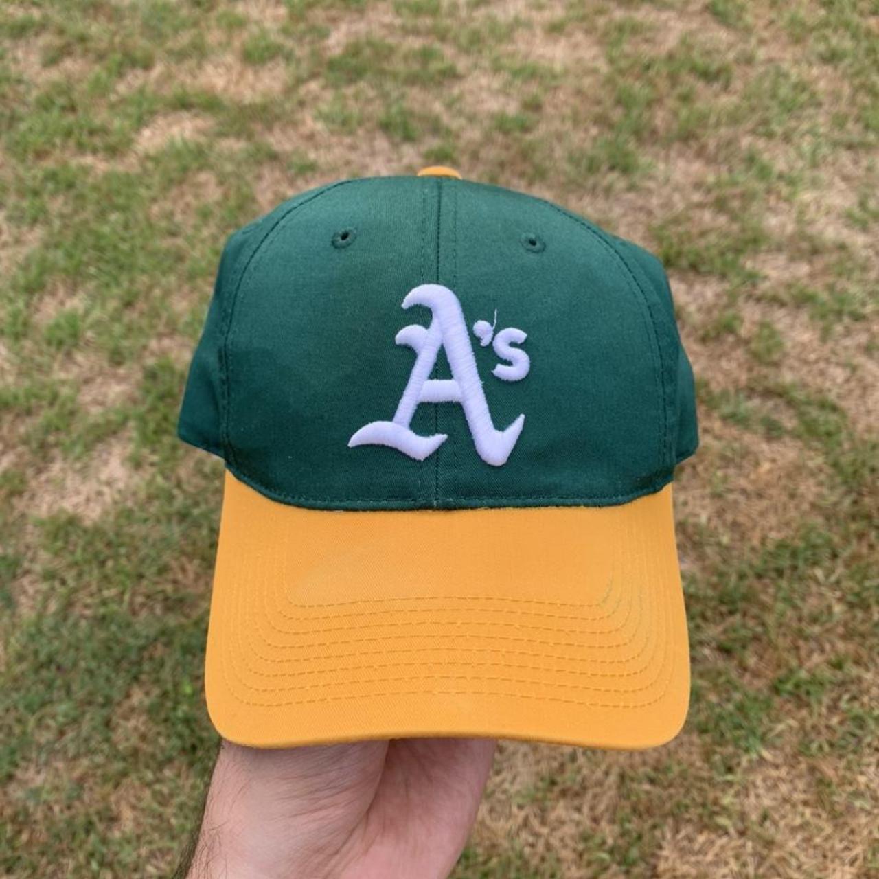 Vintage Oakland Athletics Snapback