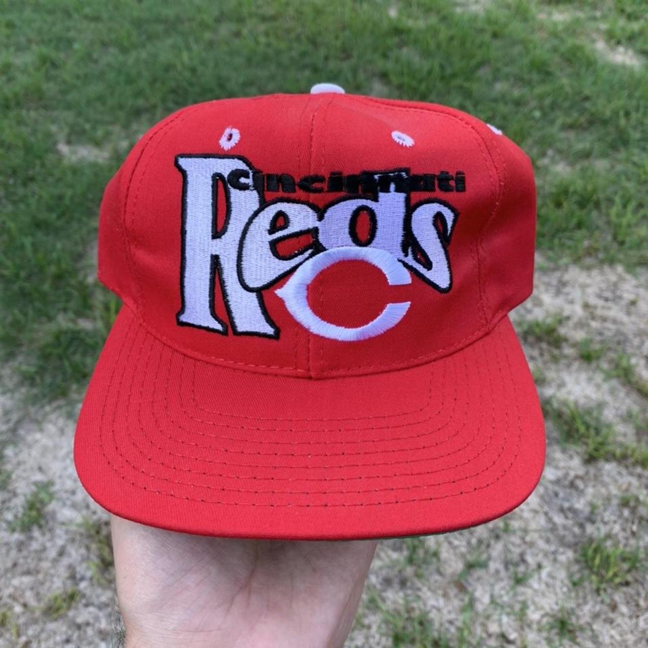 Cincinnati Reds Fitted Baseball Hat 7 1/4 