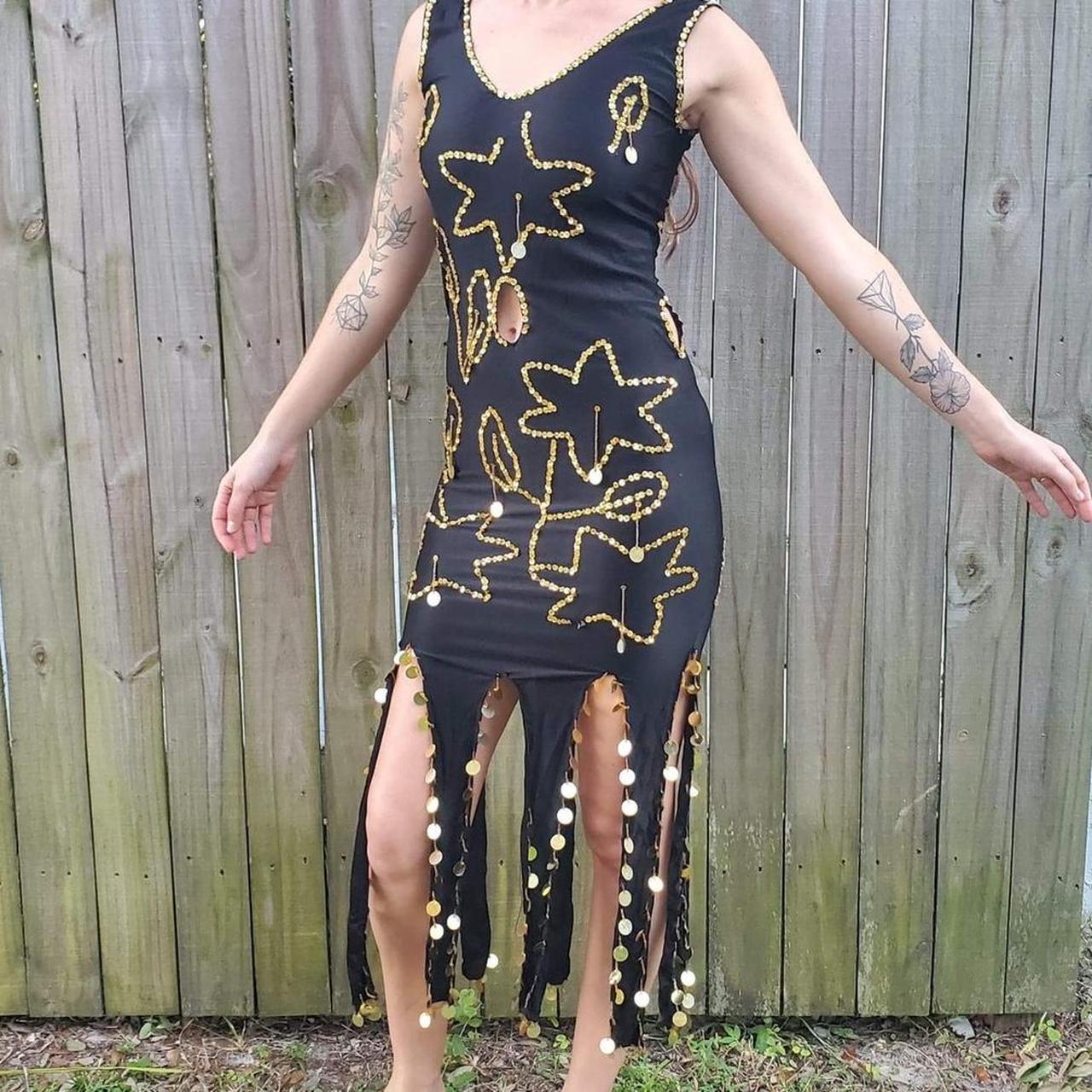 Women's Gold and Black Fancy-dress | Depop