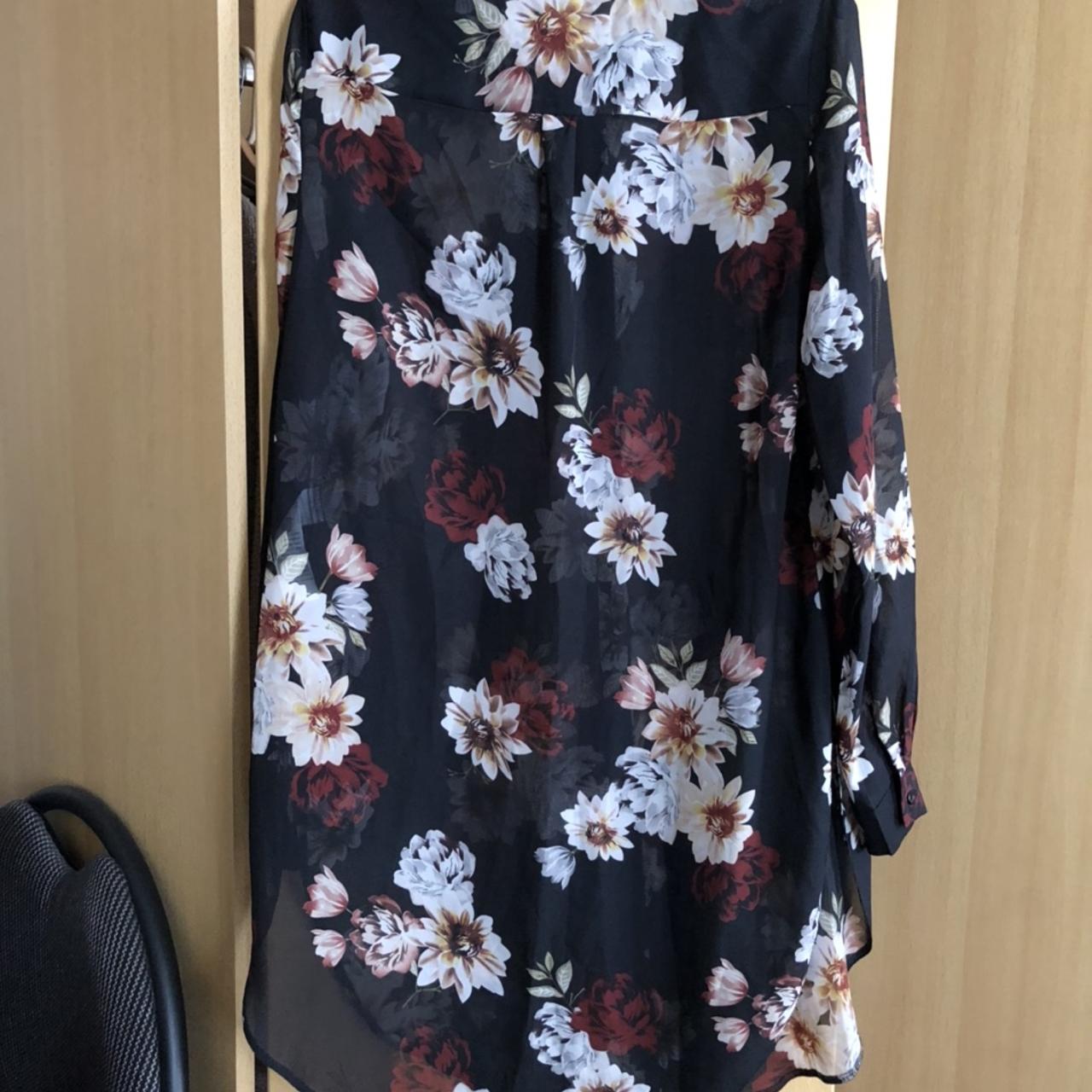 New Look Floral Button front shirt size 8... - Depop