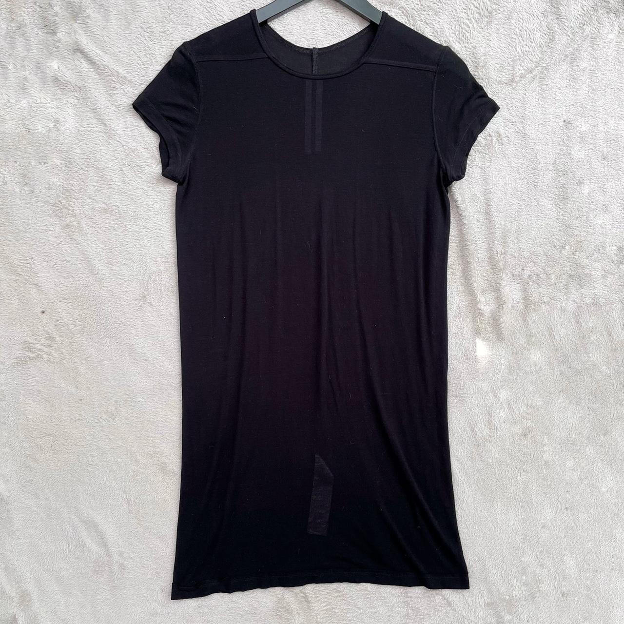 Rick Owens Women's Black T-shirt | Depop