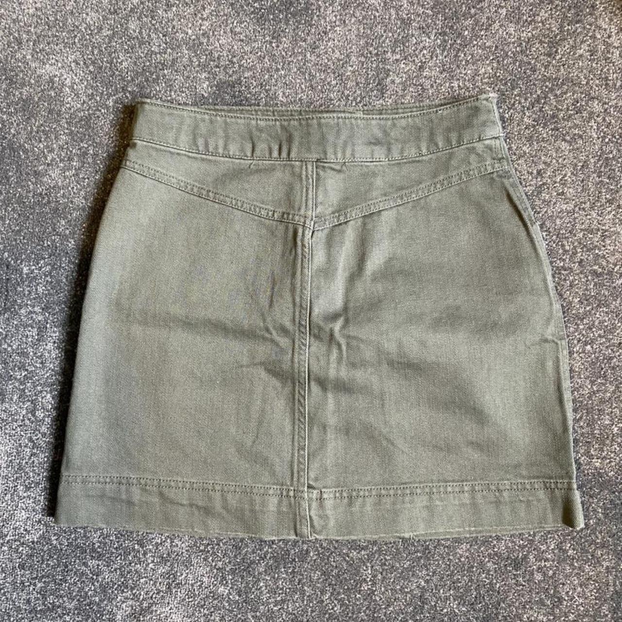 H&M Khaki Green skirt. Size 8. Worn once Depop