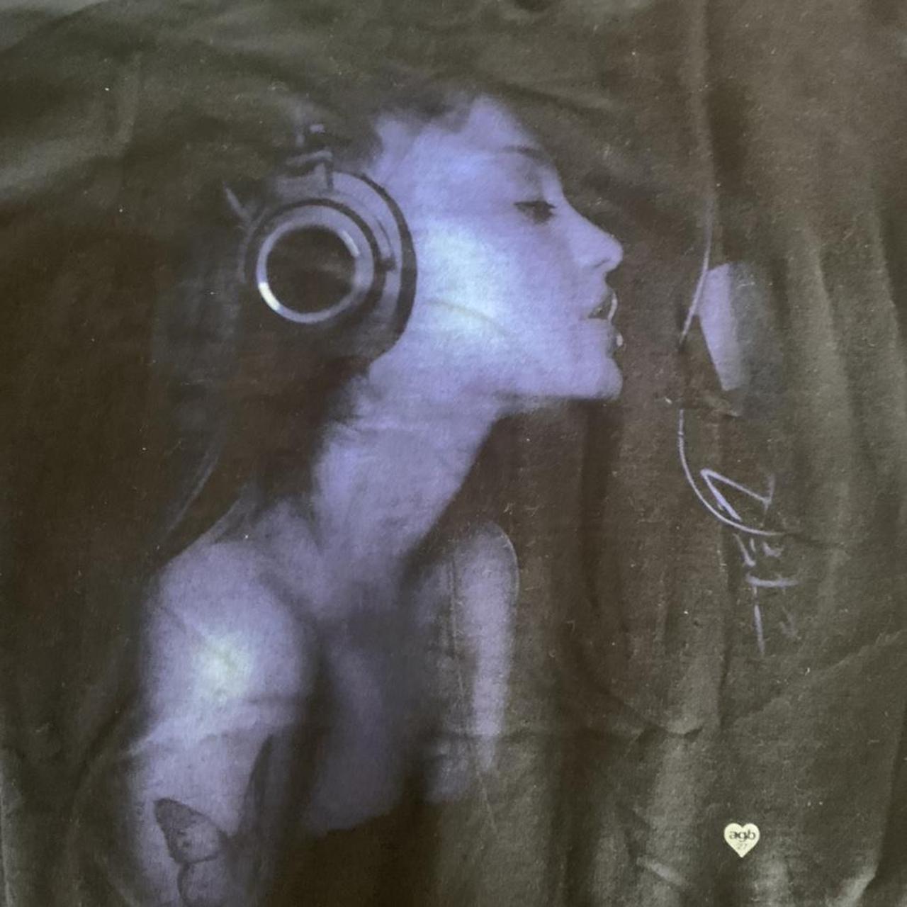 Ariana Grande Men's Black and Blue Sweatshirt (3)