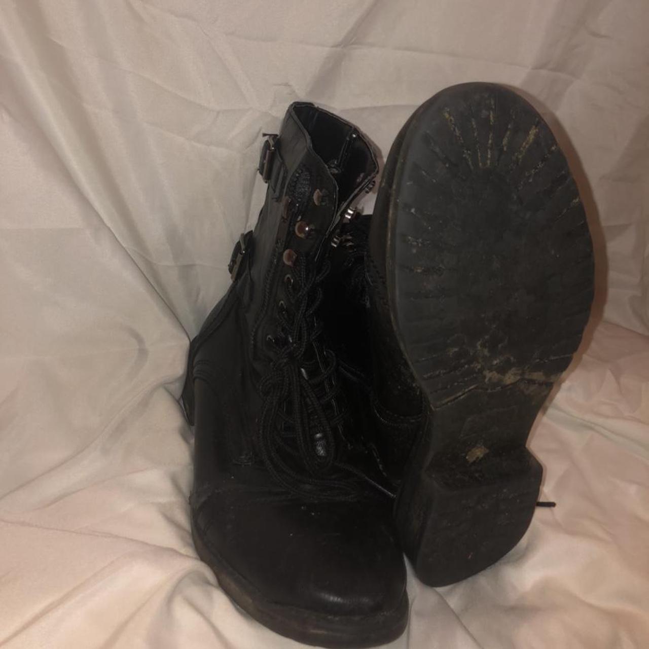 Product Image 2 - black combat boots will clean