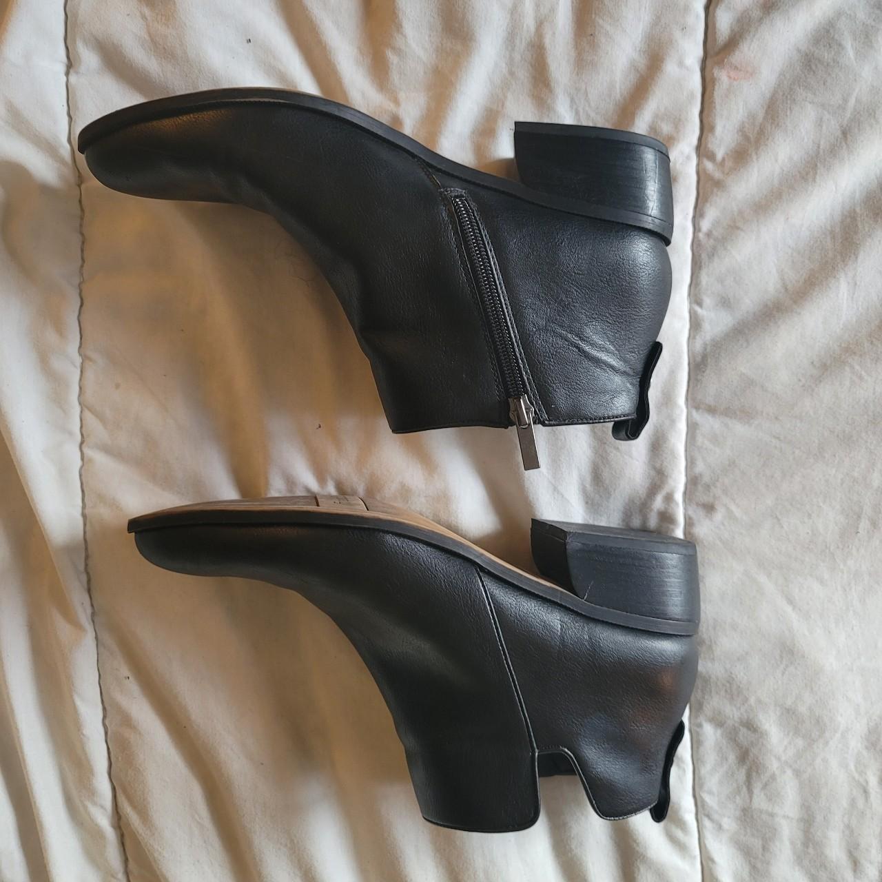 cipriata chelsea boots