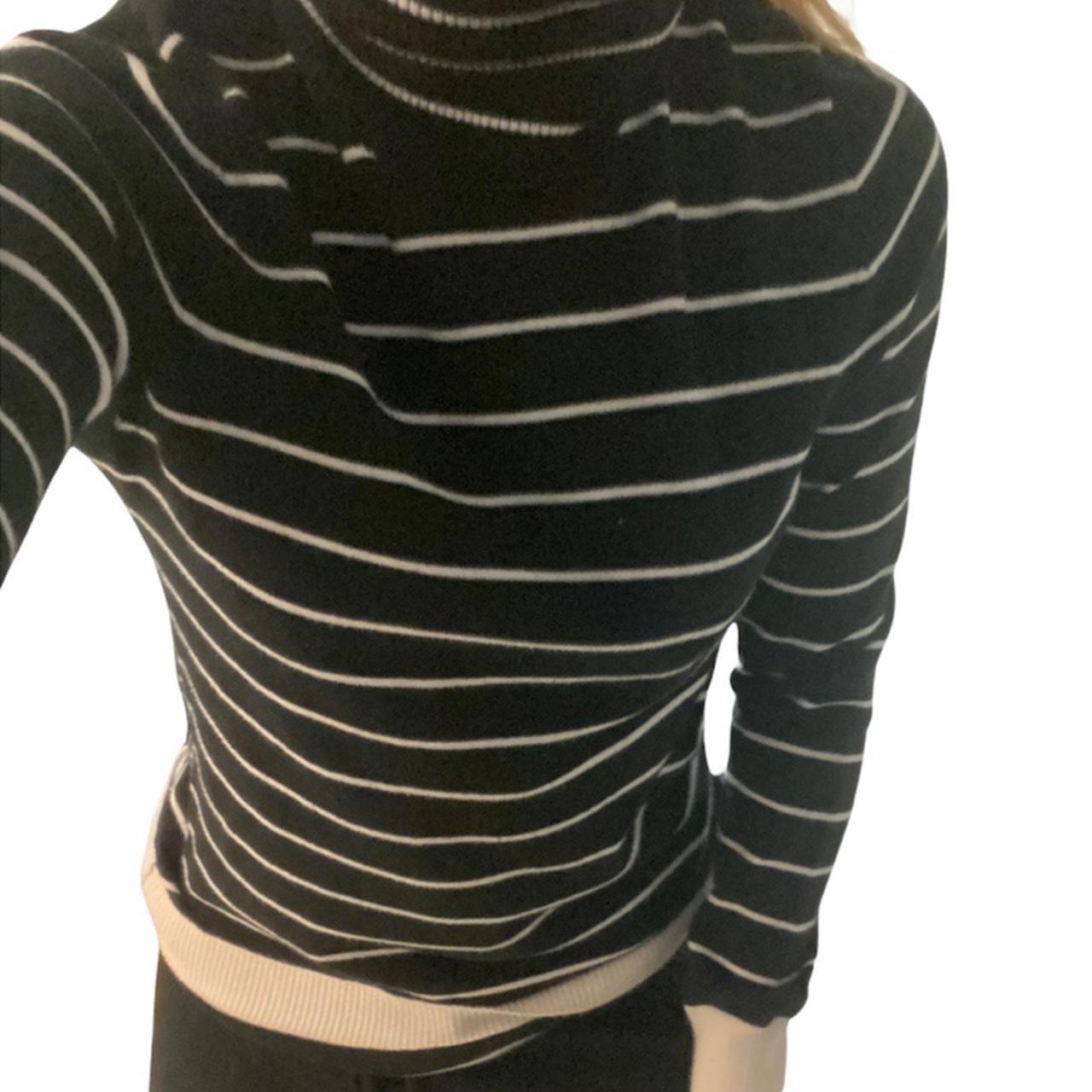 Gap Women's Black Cardigan Depop