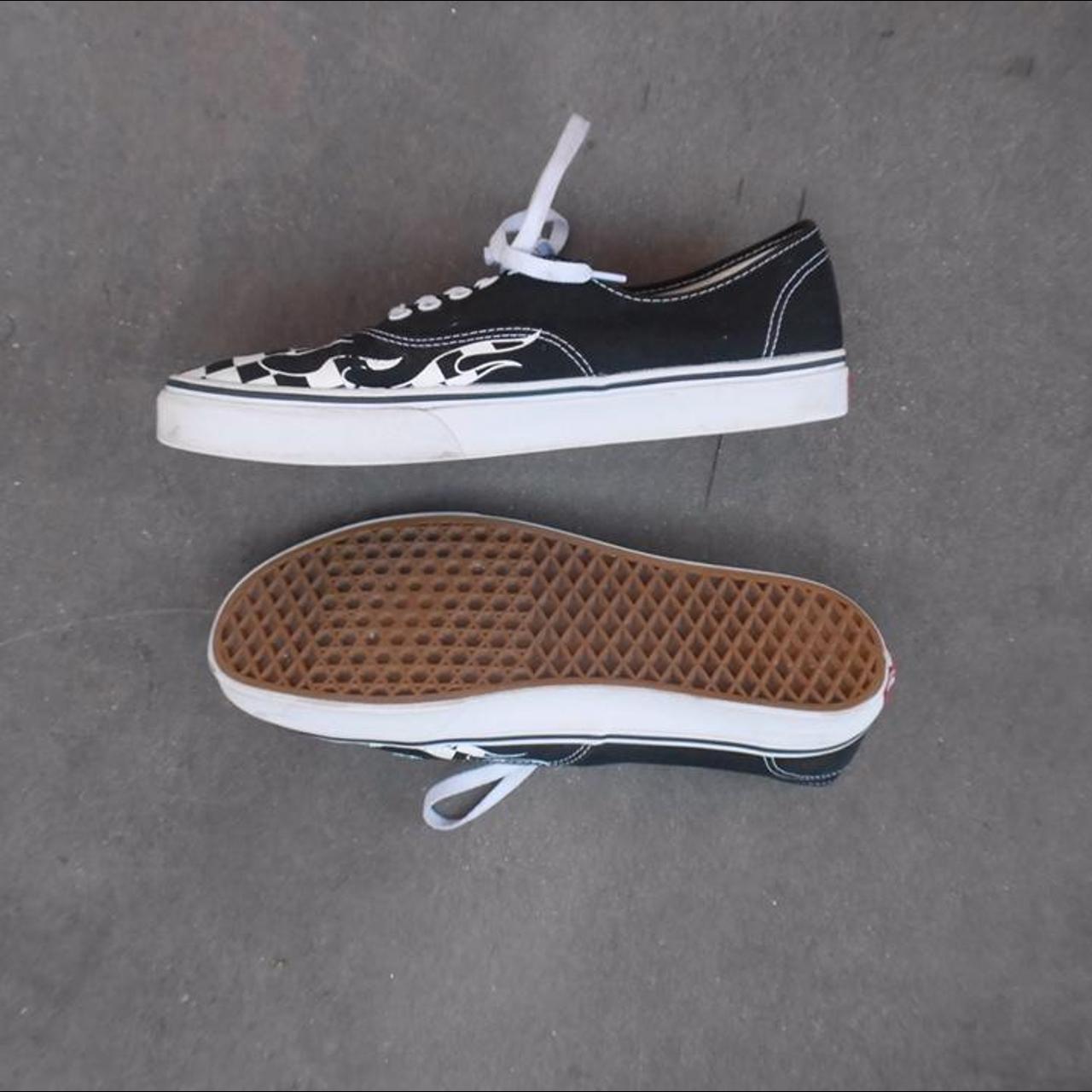 Vans authentic store checker flame shoes