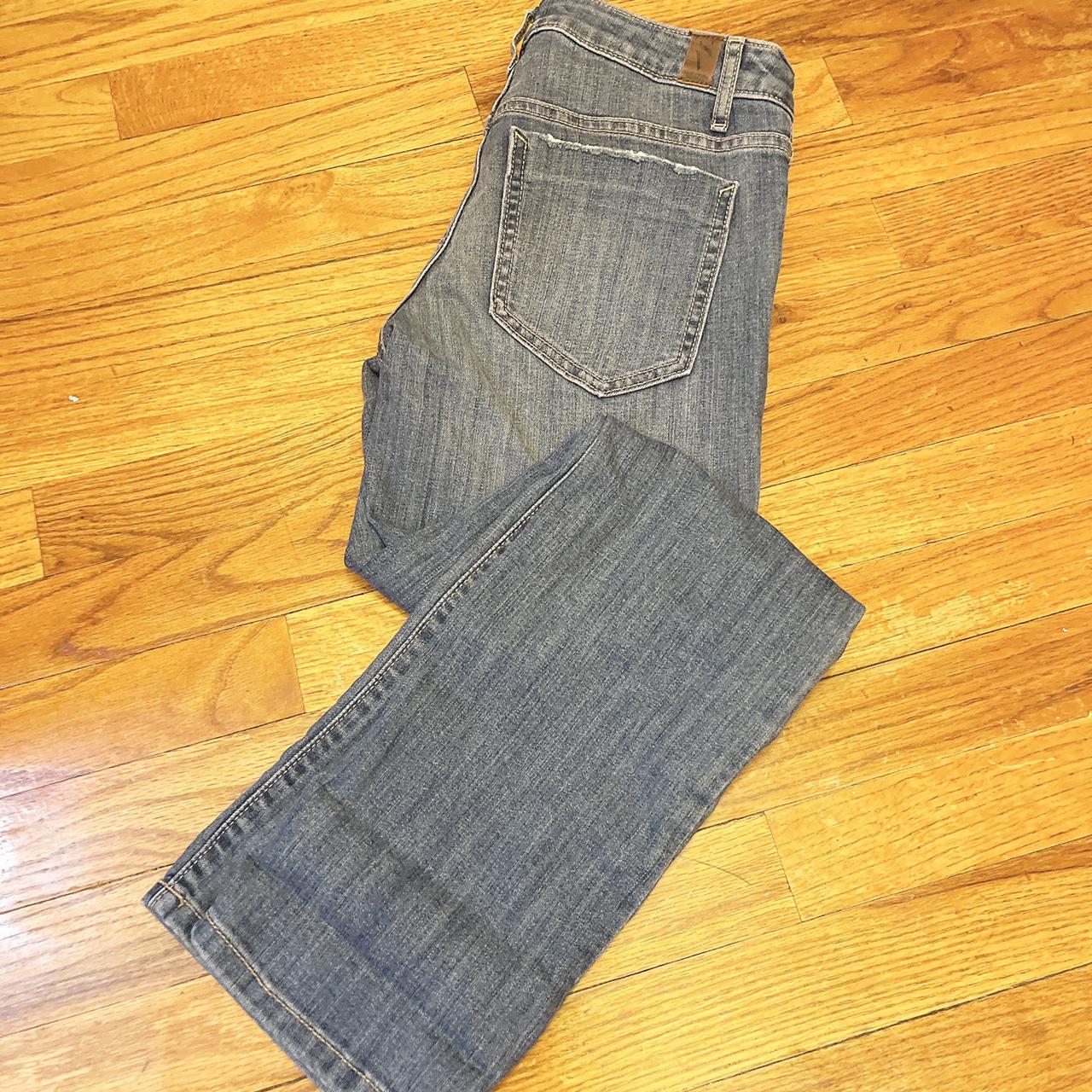 Simply Vera Vera Wang Capri Mid Rise Denim Woman... - Depop 