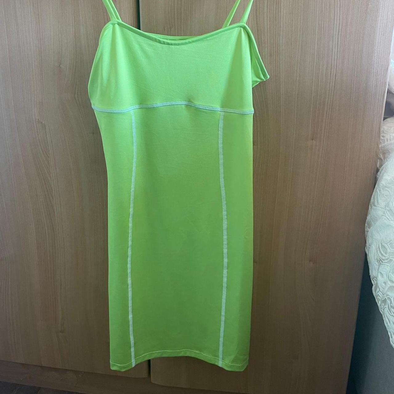 H&M bright green bodycon mini dress New with tags... - Depop