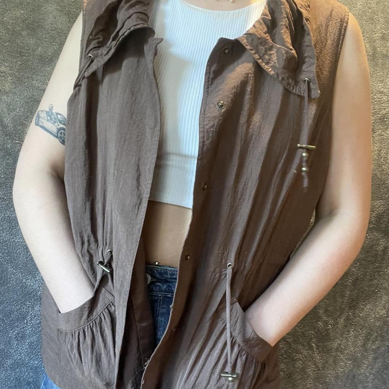 Product Image 1 - Women’s Vintage Oversized Brown Vest

Worn
