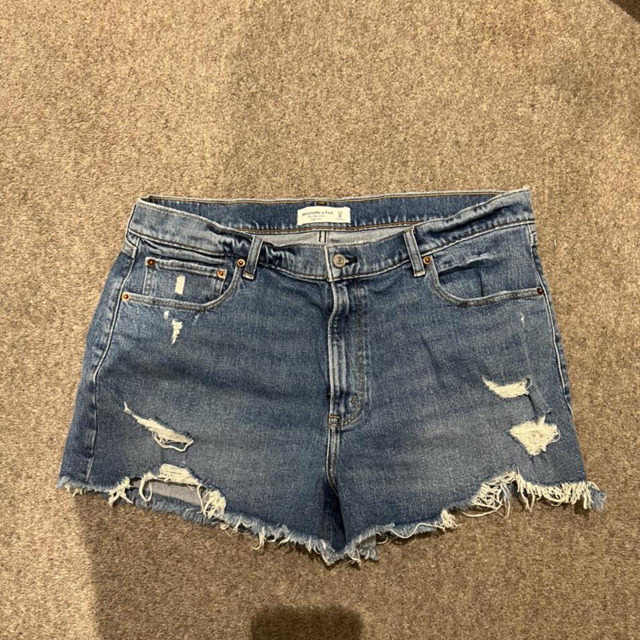 Abercrombie & Fitch Women's Blue Shorts Depop