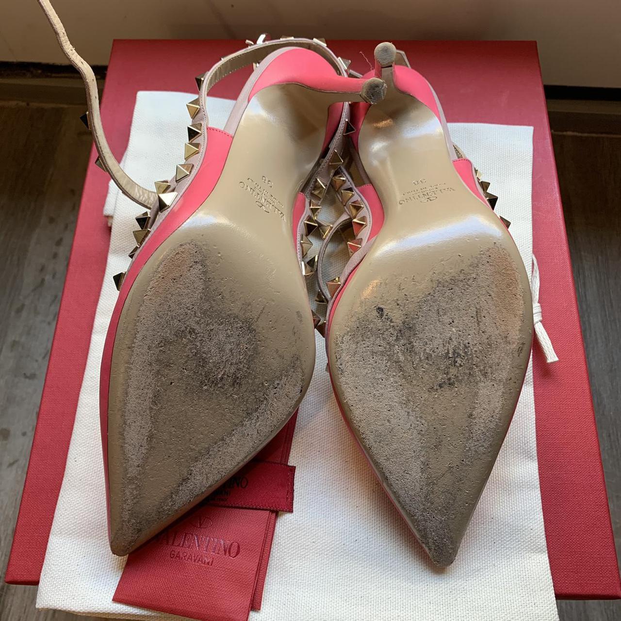 Valentino sale rockstud sole