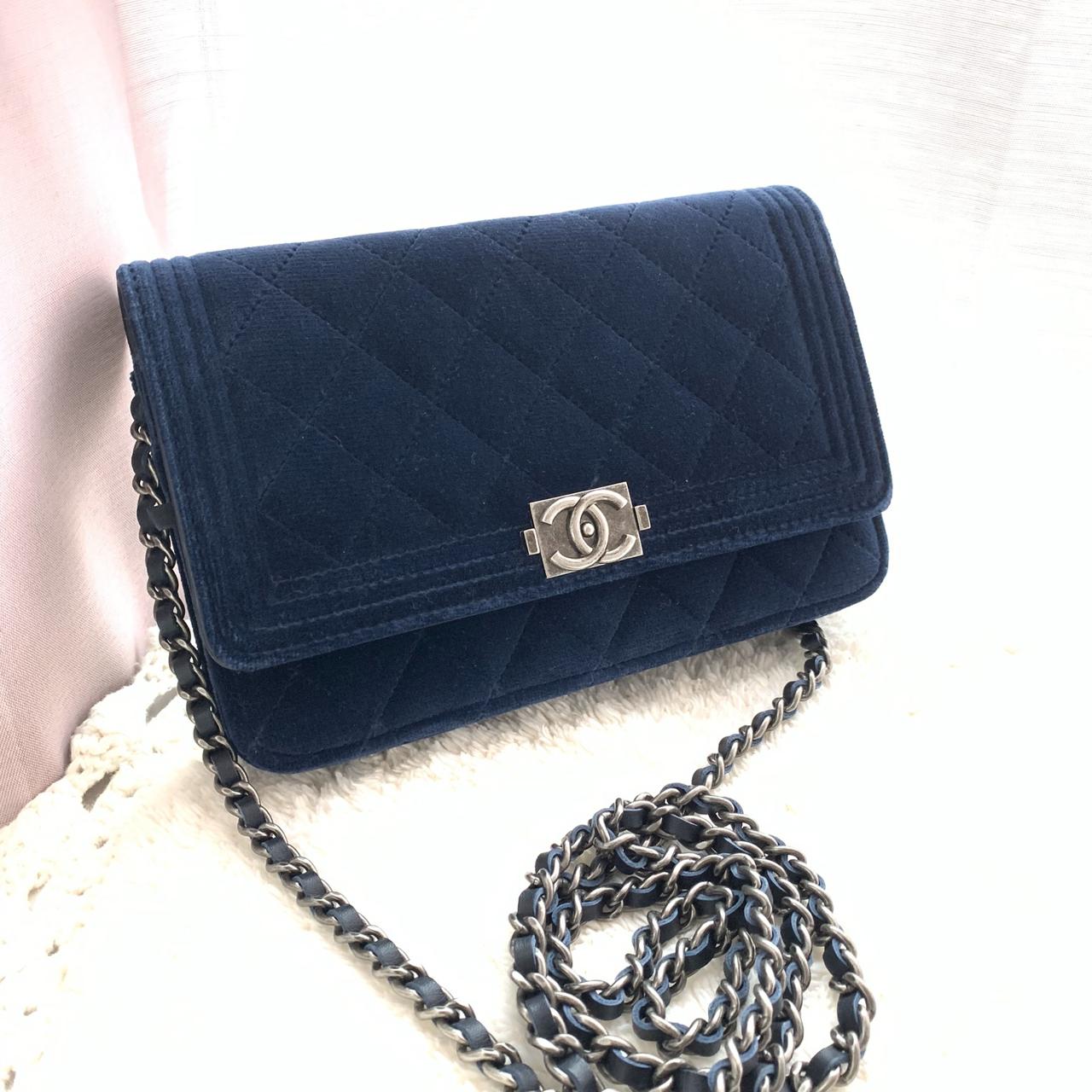 Blue velvet chanel on sale bag