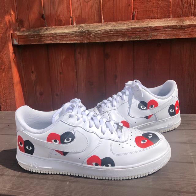 Air force 1 comme best sale des garcons coeur rouge