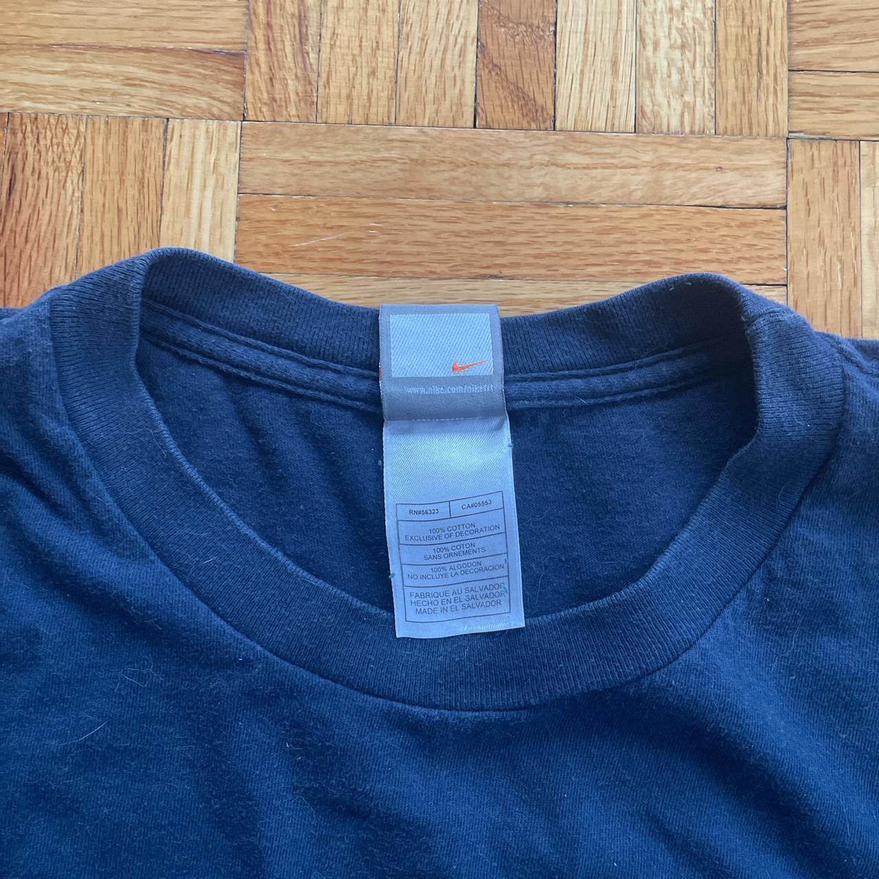 Nike Men's Grey and Navy T-shirt | Depop