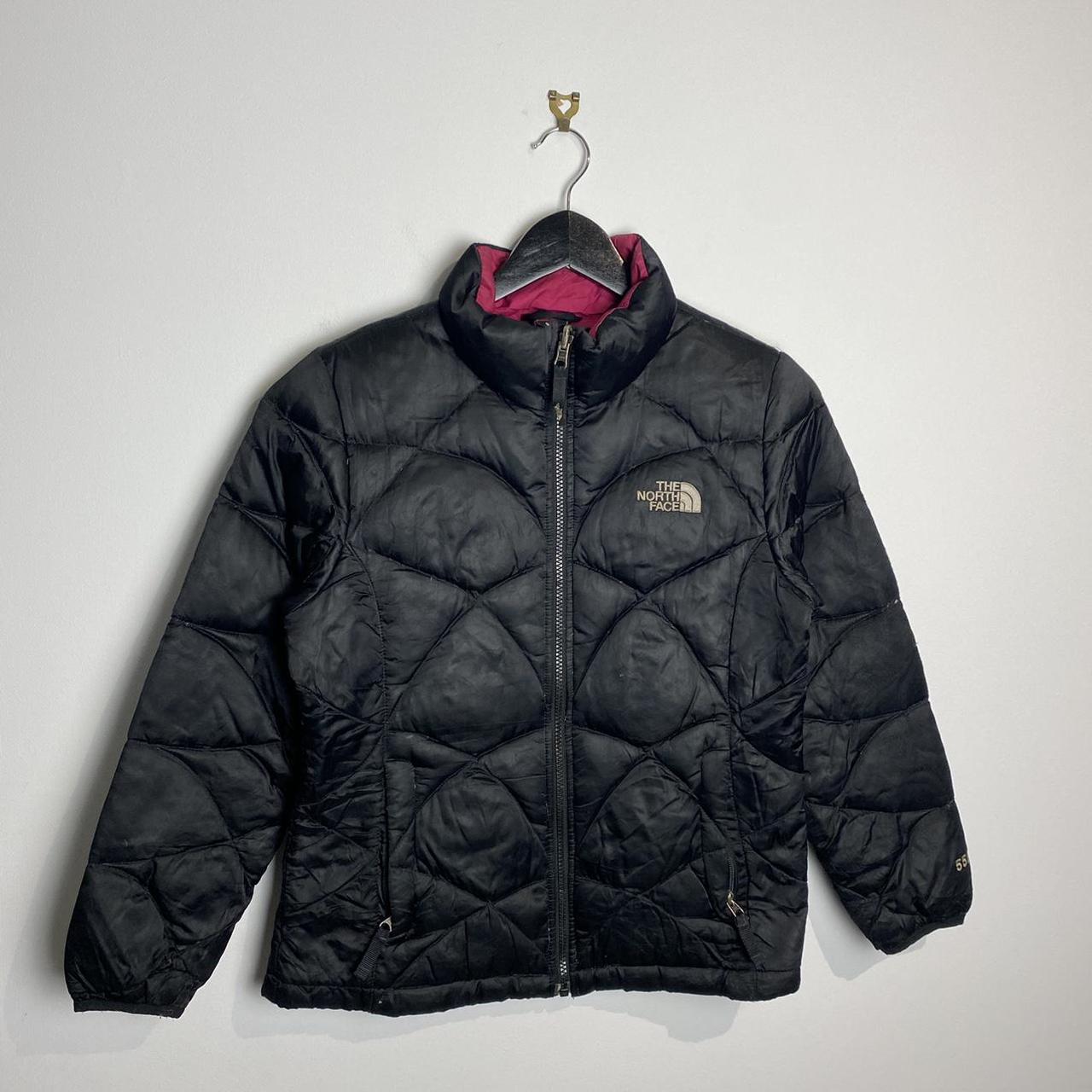 The North Face 550 Puffer Coat Size: Girls XL... - Depop