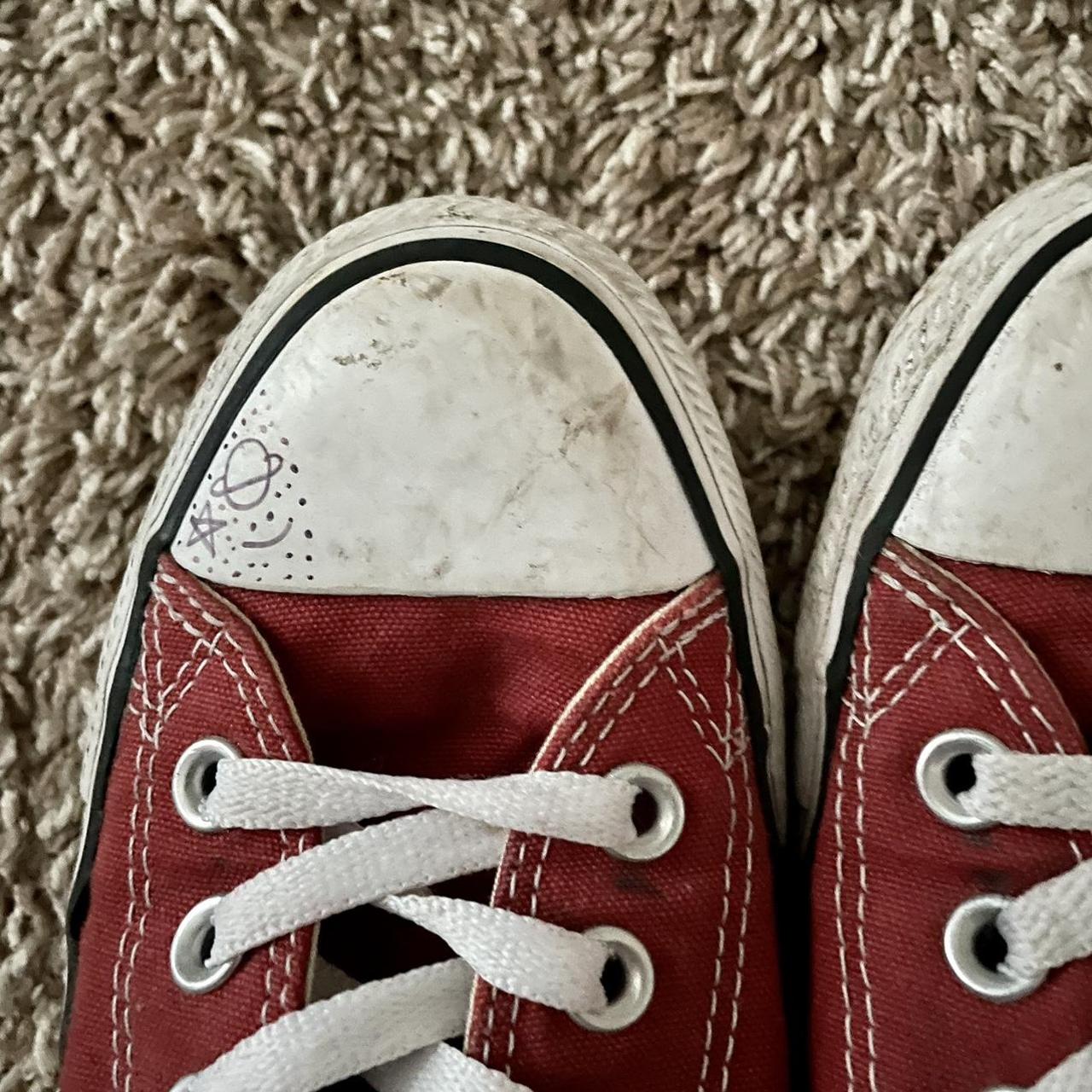 red low top converse