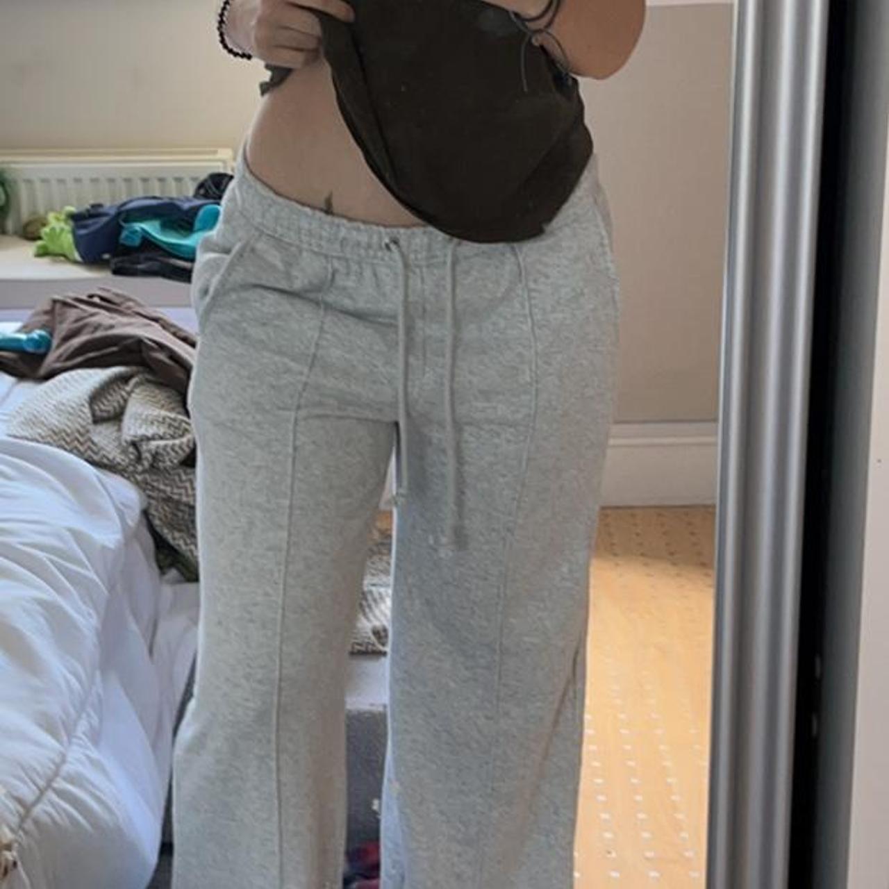 Bershka Women's Grey and White Joggers-tracksuits | Depop